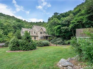 147 Winding Creek Ln, Boone, NC 28607