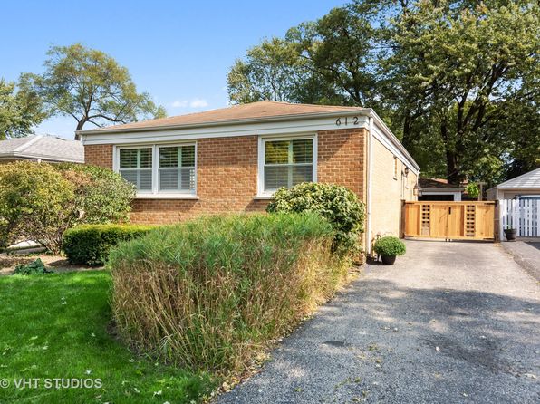 612 Laramie Ave Wilmette Il 60091 Zillow