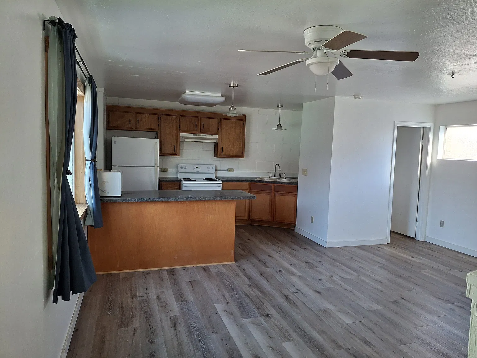 1 bed, 680 sqft, $1,400 — Photo 3