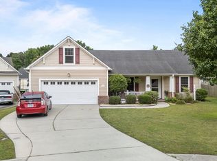 116 Sweet Briar Ct, New Bern, NC 28562