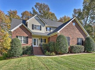 130 Valley Glenn Dr, Waxhaw, NC 28173