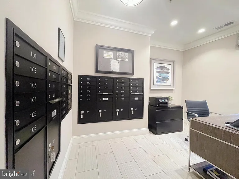 9450 Silver King Ct #304 — Photo 9