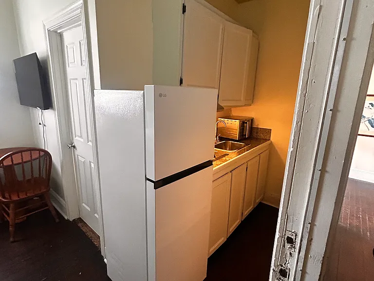 1810 Elysian Fields Ave #11 — Photo 8