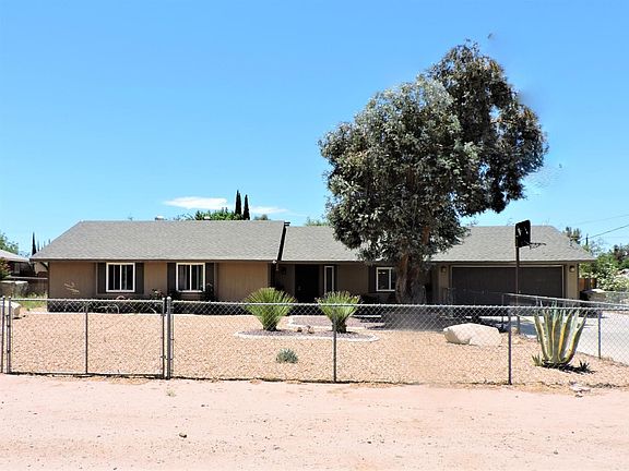 5th image of 10326 Lincoln Ave
