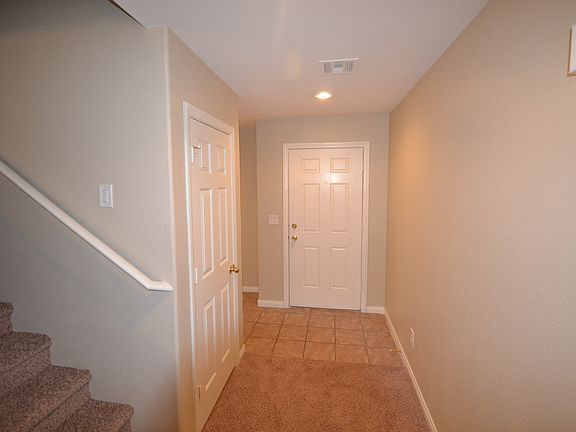 5th image of 1152 Golden Apple St