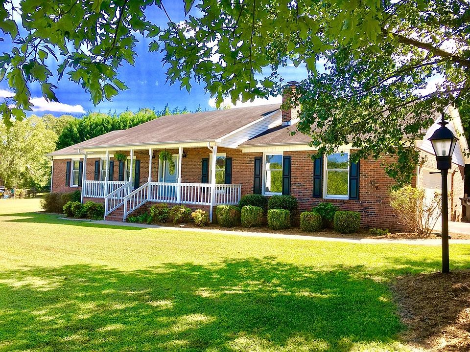 1st image of 104 Family Ln