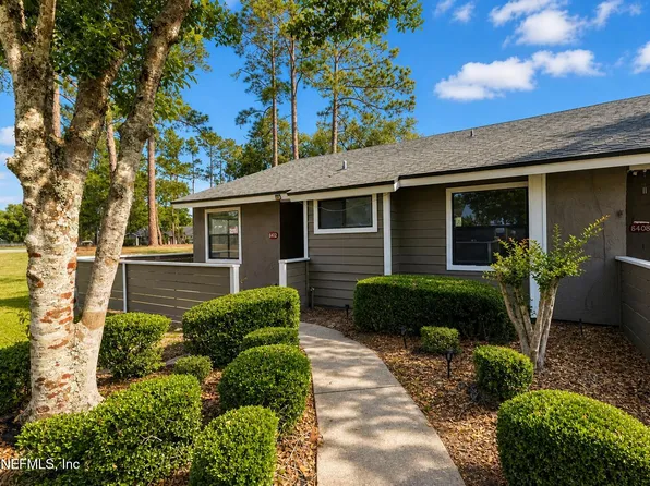8412 Long Meadow Cir N, Jacksonville, FL 32244