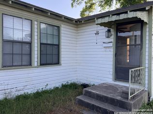 1523 E Southcross Blvd APT 2, San Antonio, TX 78223