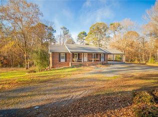 4990 Ridge Rd, Seagrove, NC 27341
