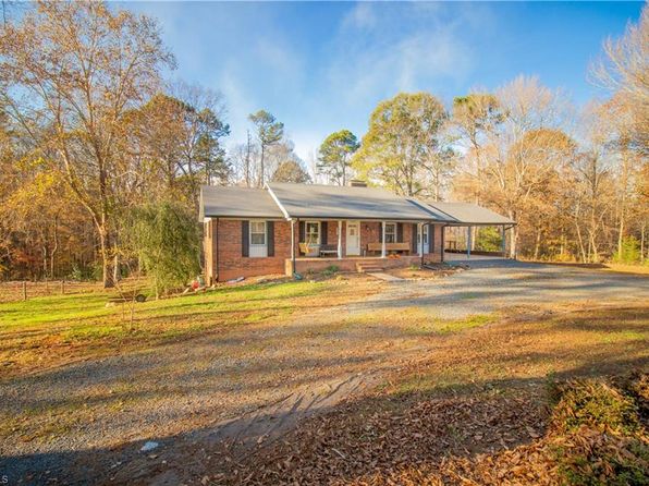 4990 Ridge Rd Seagrove Nc 27341 Zillow