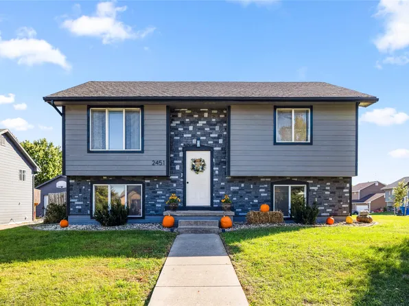 2451 SE 18th St, Des Moines, IA 50320