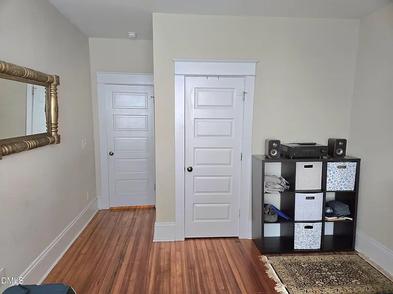 1107 Mordecai Dr — Photo 12