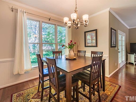 5th image of 3605 Sunningdale Way