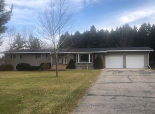 W2892 County Road B, Marinette, WI 54143