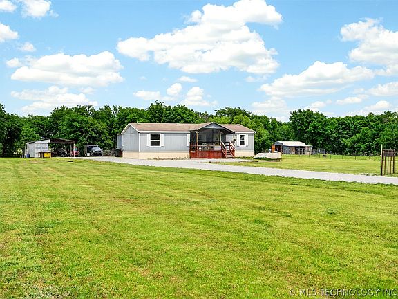4th image of 5860 W 573rd Rd