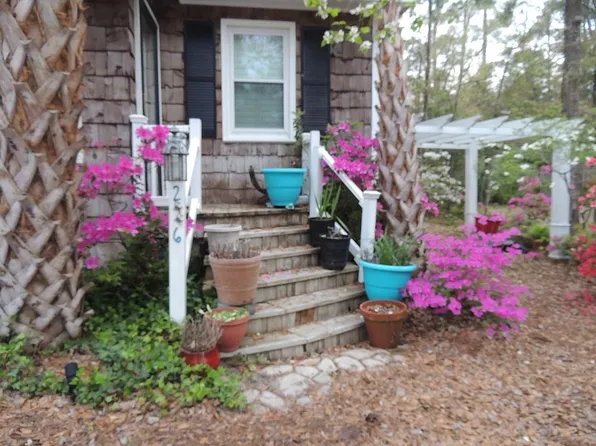 2116 Lexington Cir, Little River, SC 29566