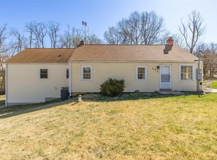 296 Bowles Ave, Fenton, MO 63026