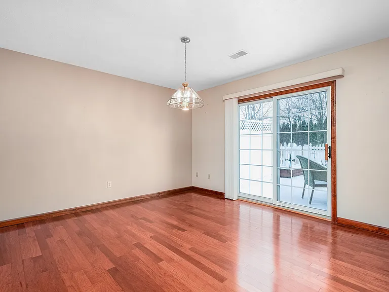 299 Garden Hill Dr — Photo 18