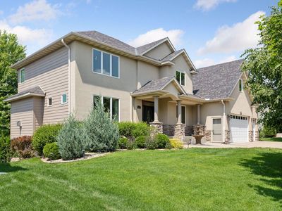 2464 Cottage Grove Dr, Woodbury, MN, 55129