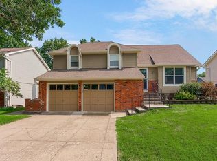 1333 E 153rd St, Olathe, KS 66062