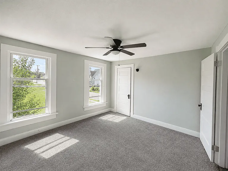 1140 W 2nd St #1140 — Photo 9
