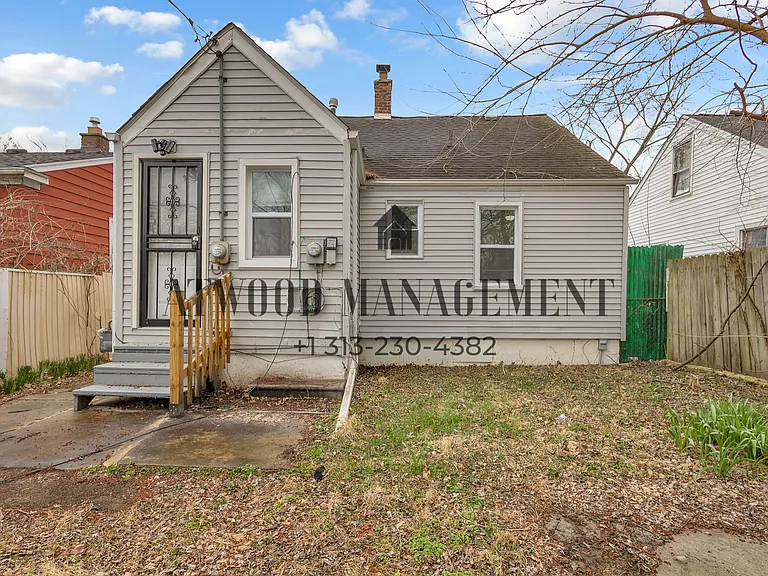 16207 Woodbine St — Photo 9