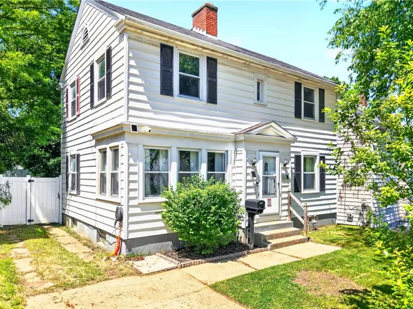 608 Owens St, Aliquippa, PA 15001