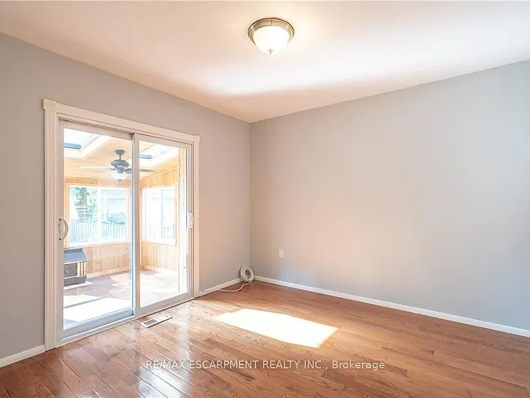 107 W 33rd St #1 — Photo 15