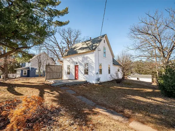 301 Pearl St, Balsam Lake, WI 54810