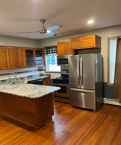 Kitchen, Angle 1