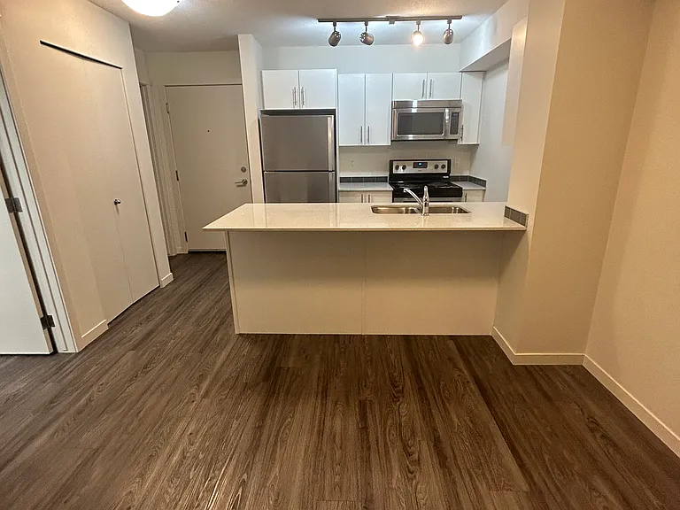 181 Skyview Ranch Mnr N #4105 — Photo 6
