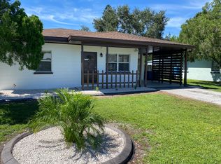 3240 Yorktown St, Sarasota, FL 34231