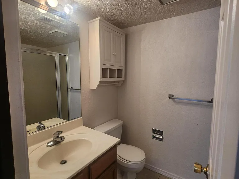 6041 Sequoia Rd NW #D7 — Photo 12
