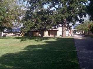 205 S Broadway Rd, Azle, TX 76020