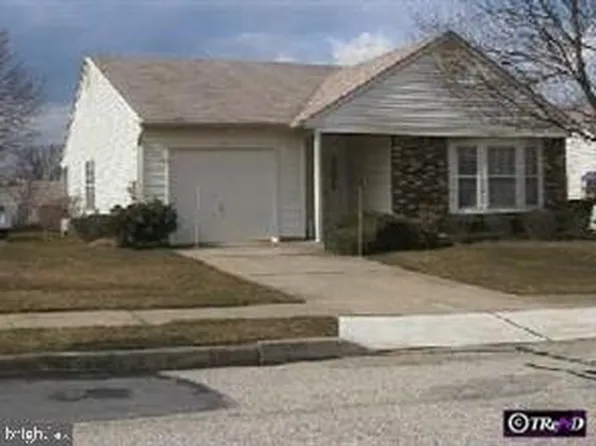 13 Willowwood Ct, Columbus, NJ 08022