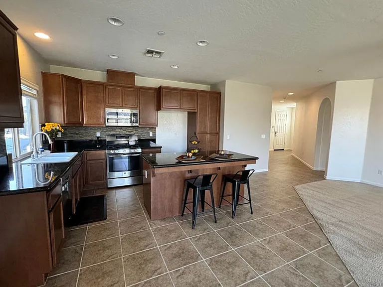 3534 W Harold Ave — Photo 7