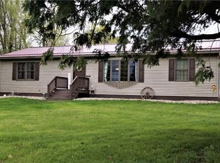 297 2nd St NW, Carrollton, OH