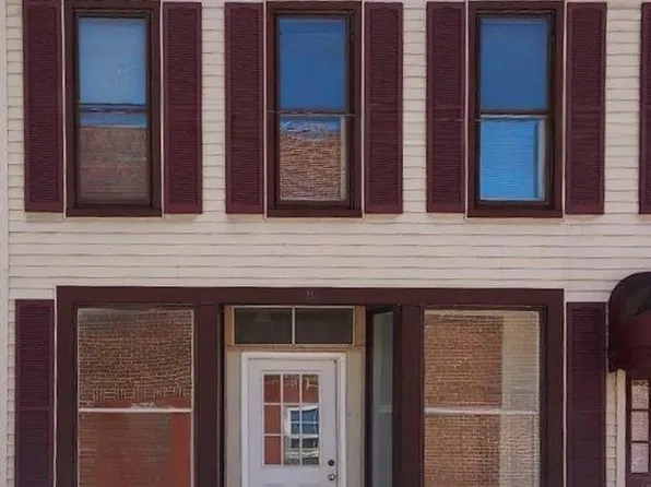 6A Hanover St, Glen Rock, PA 17327