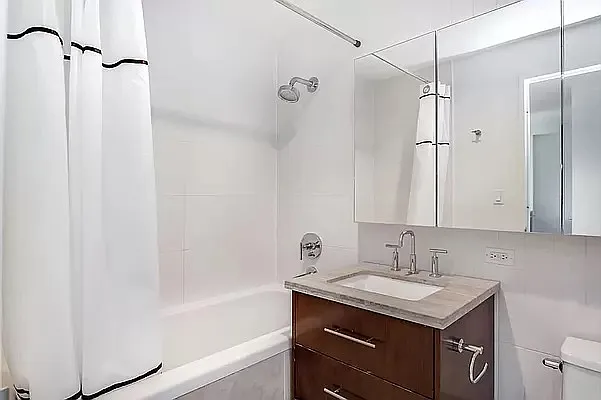 Rented by Compass | media 14