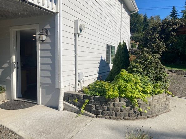 37401 Olympic View Rd NE