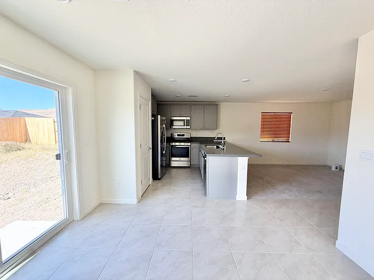 597 Union Rd — Photo 9