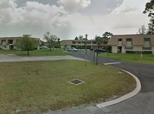 4684 Oak Terrace Dr, Greenacres, FL 33463