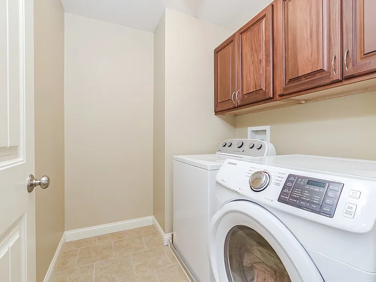 1031 Homestead Dr — Photo 36