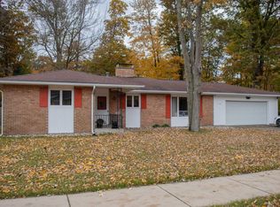 1160 W Norton Ave, Muskegon, MI 49441