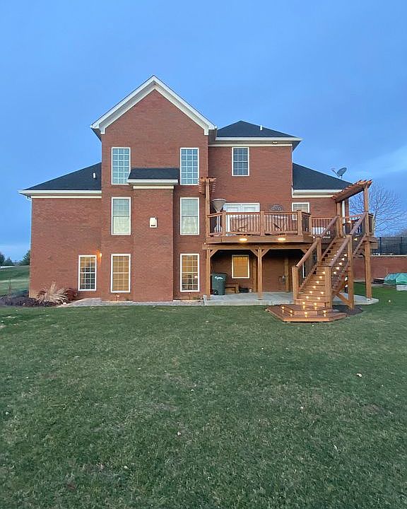 2nd image of 23 Lawndale Ct