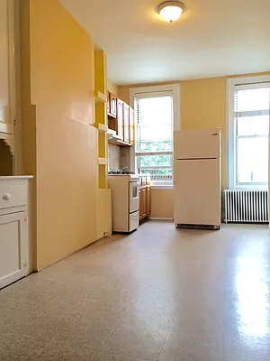 Rented by Ridgewood Realty Group | media 16