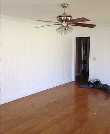 5th image of 601 Oak Ave