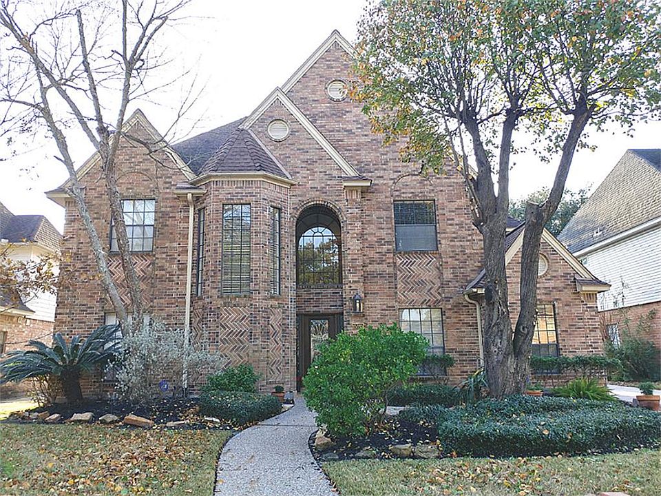 1st image of 15315 Dawnbrook Dr