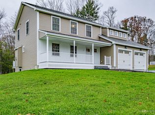 7 Tucker Dr, Scarborough, ME 04038