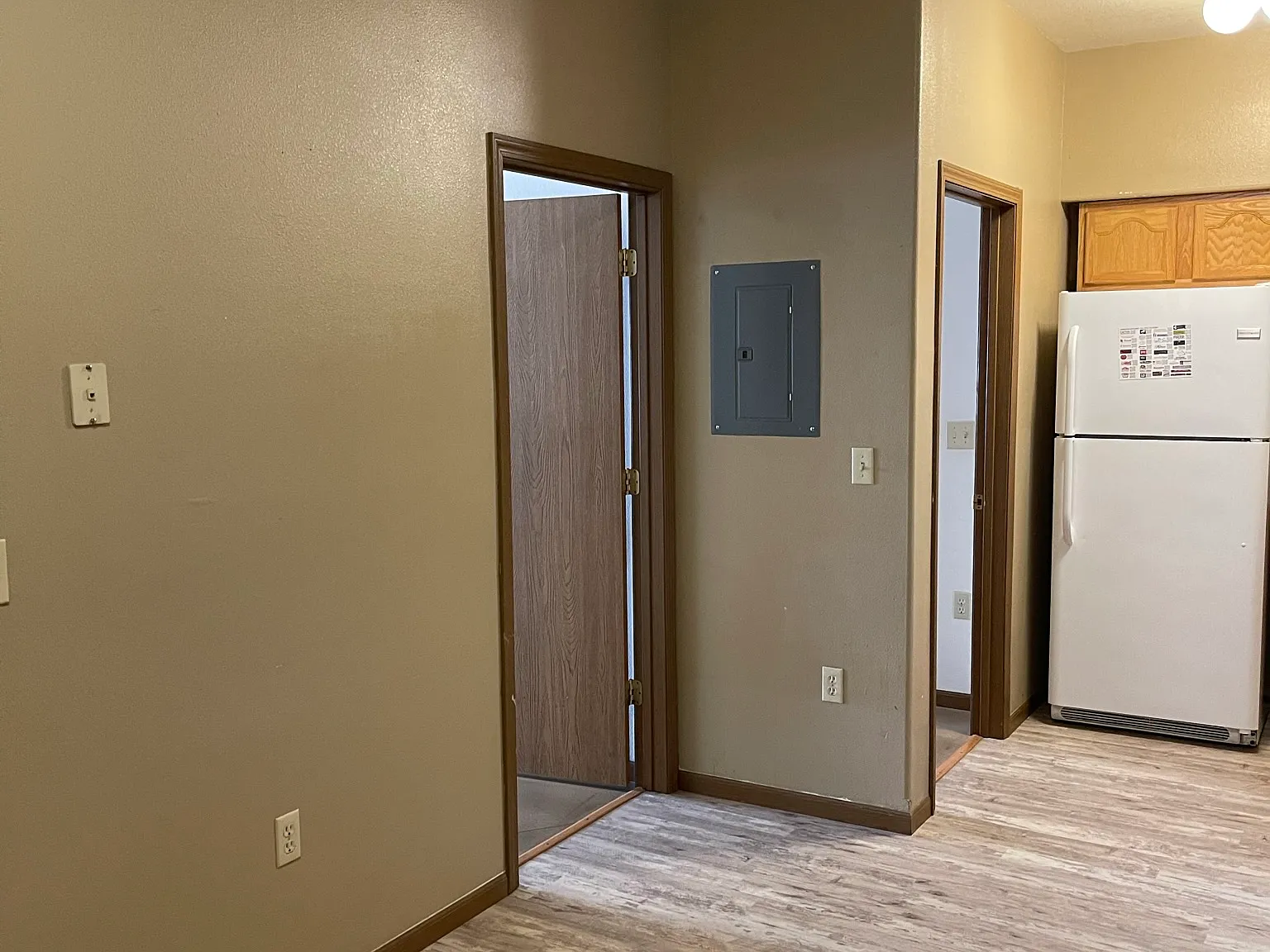 333 S Gilbert St — Photo 4